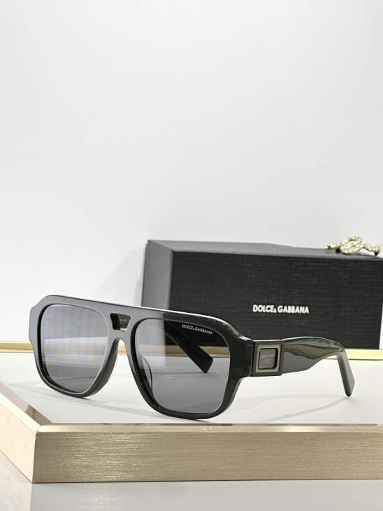 Picture of Dolce Gabbana Sunglasses _SKUfw80444526fw